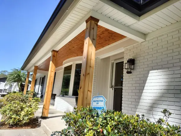 Front porch with new cedar columns